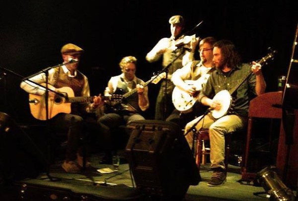 1977460_571637156268100_1918212984_n