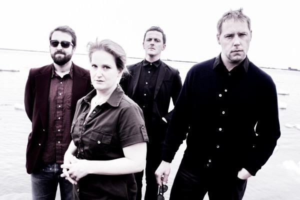 SOUTHWIRE_band_4p7271_byRichNarum_BW